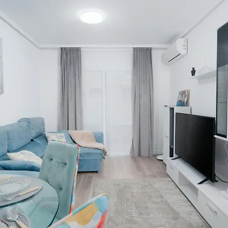 Ll13 By Zanis Apartamento Torrevieja